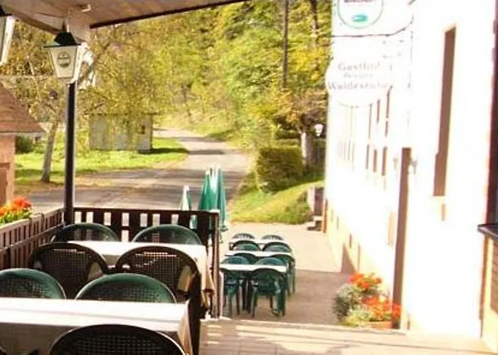 Vendégház Gasthaus-pension Waldesruhe 3*